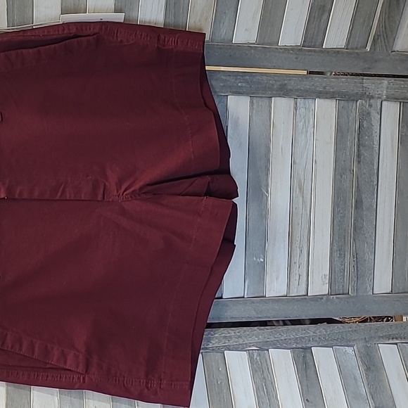 Stretch Shorts | A new day | 16 - Picture 2 of 8